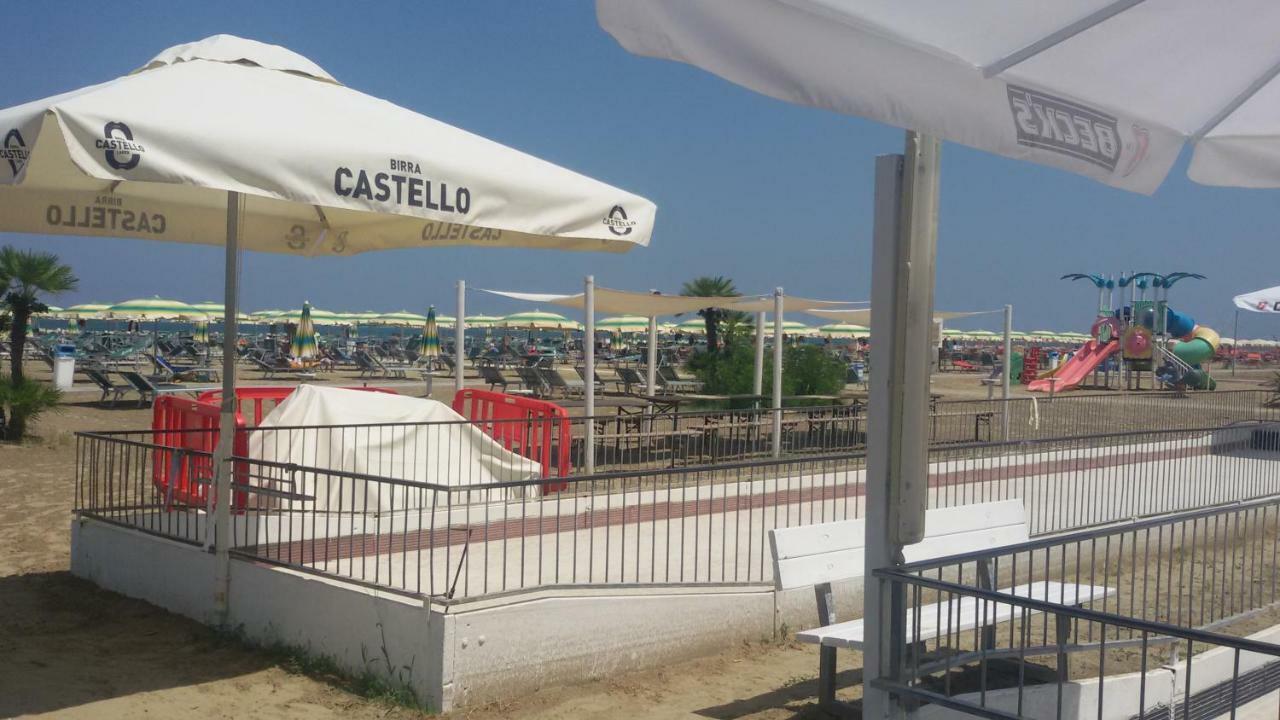Domus Maris Viserba, Spiagge E Centro A 100 Mt, Promo Maggio Fiera Macfrut, Fieravicola, Expo Dental, Meeting Rimini Eksteriør bilde